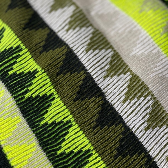 BCBG Face + Neck Warmer | Scarf | Face Mask | Wrap - Picture 6 of 7